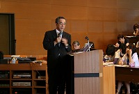 第１回学長プロジェクト　わらび座・是永氏講演